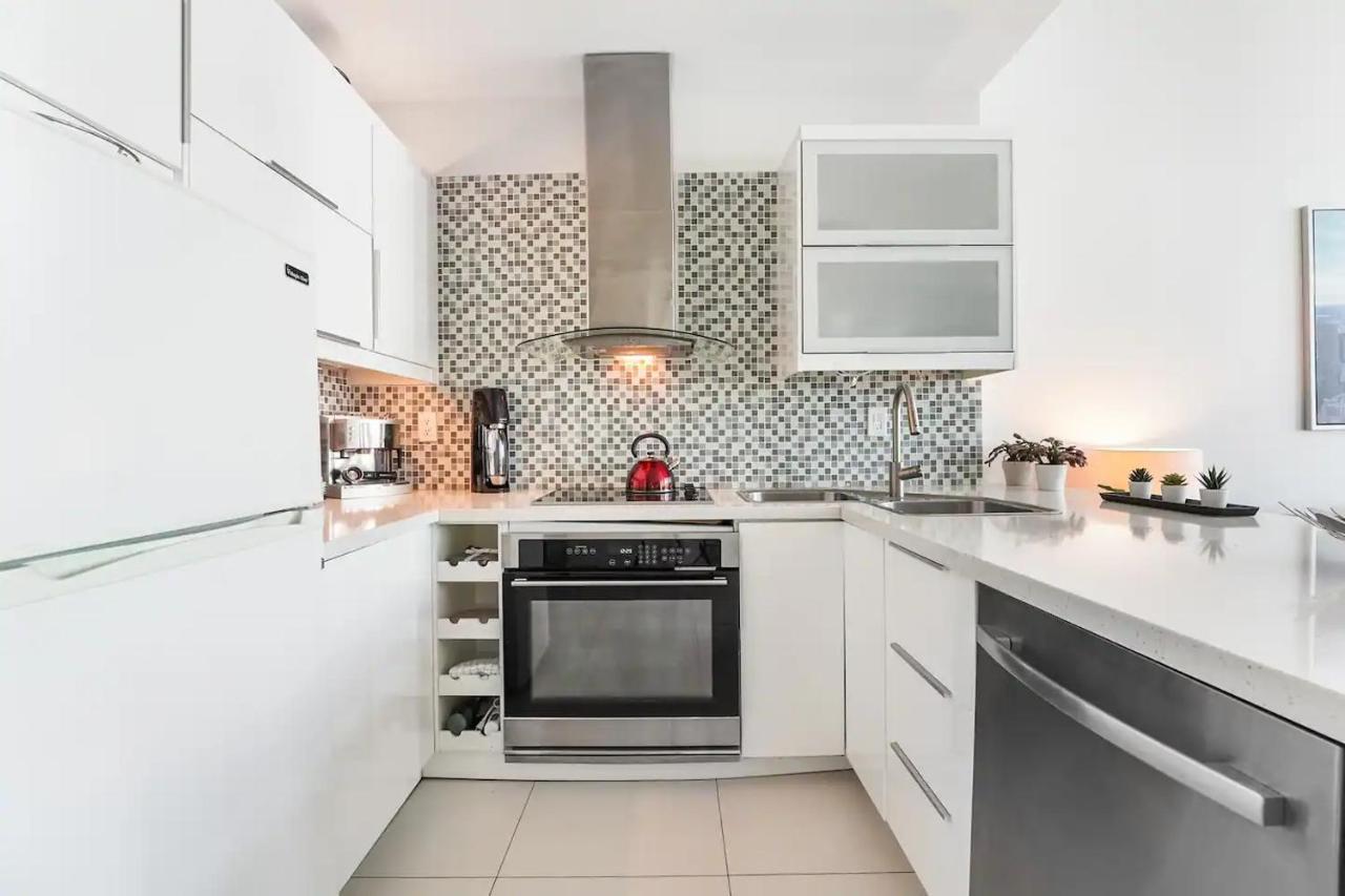 Castle Ph11 Penthouse With Balcony, Free Parking, Pool, Tennis, Access Holiday home