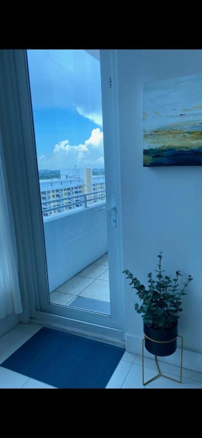 Holiday home Castle Ph11 Penthouse With Balcony, Free Parking, Pool, Tennis, Access
