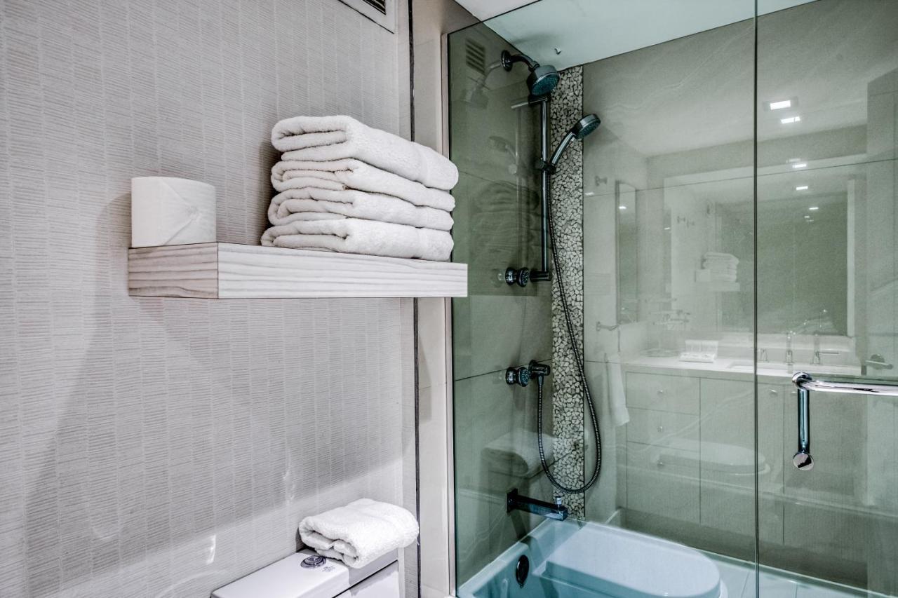 Roney Palace Retreat Apartment *