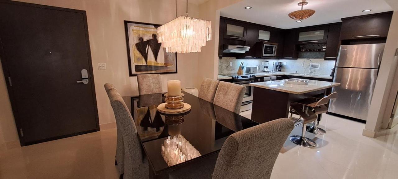 The Roney Palace #1006 - Minimum Period Of 30 Days Apartment Miami Beach