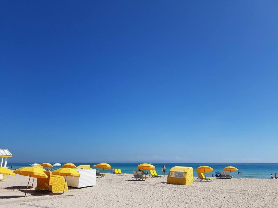 Apartment Miami Getaway 100 Yards From *