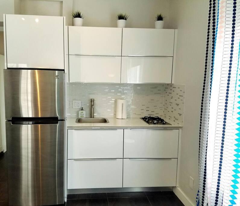 Miami Getaway 100 Yards From Apartment Miami Beach