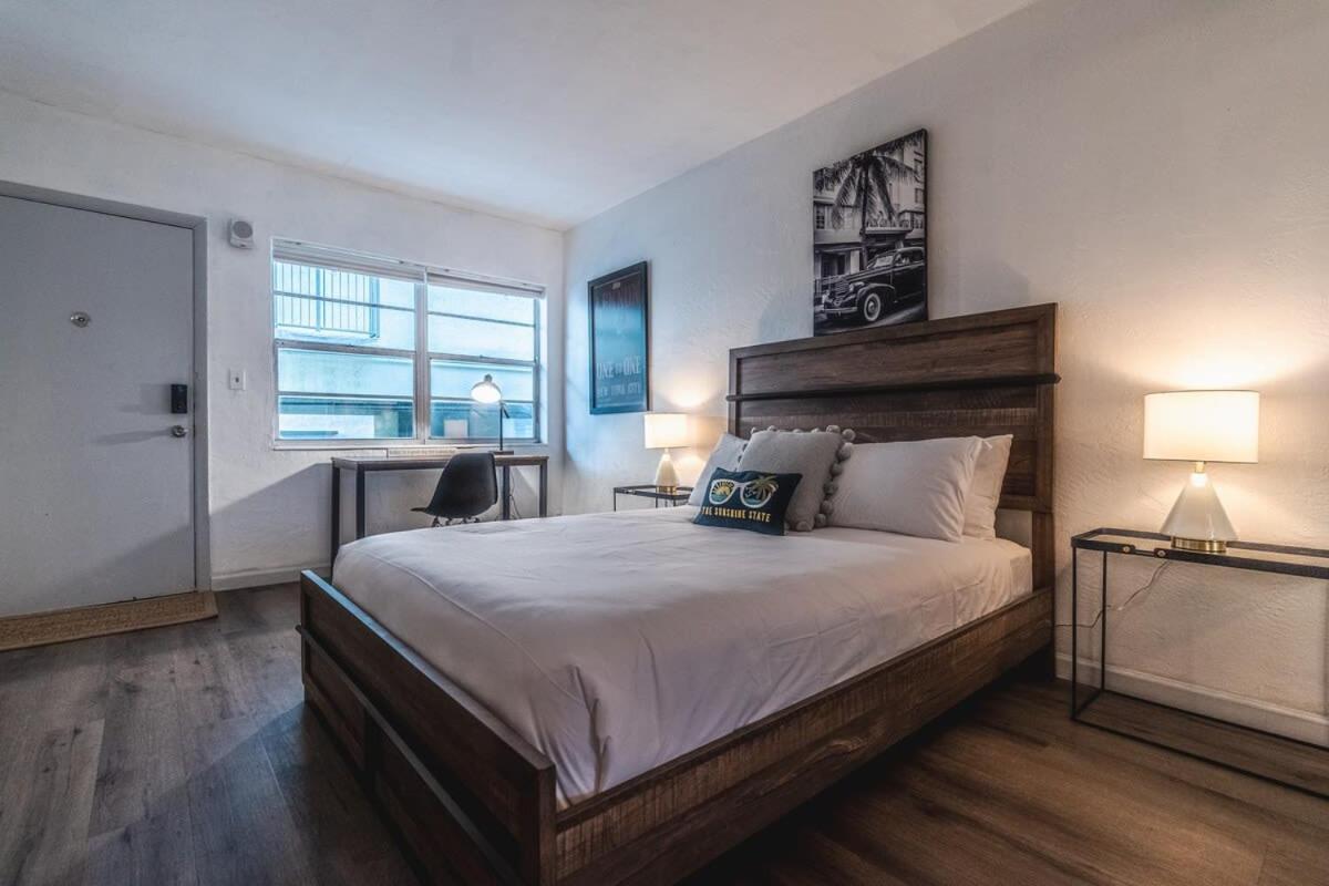 Holiday home Travelers Hideout Located 1 Block From The Miami Beach