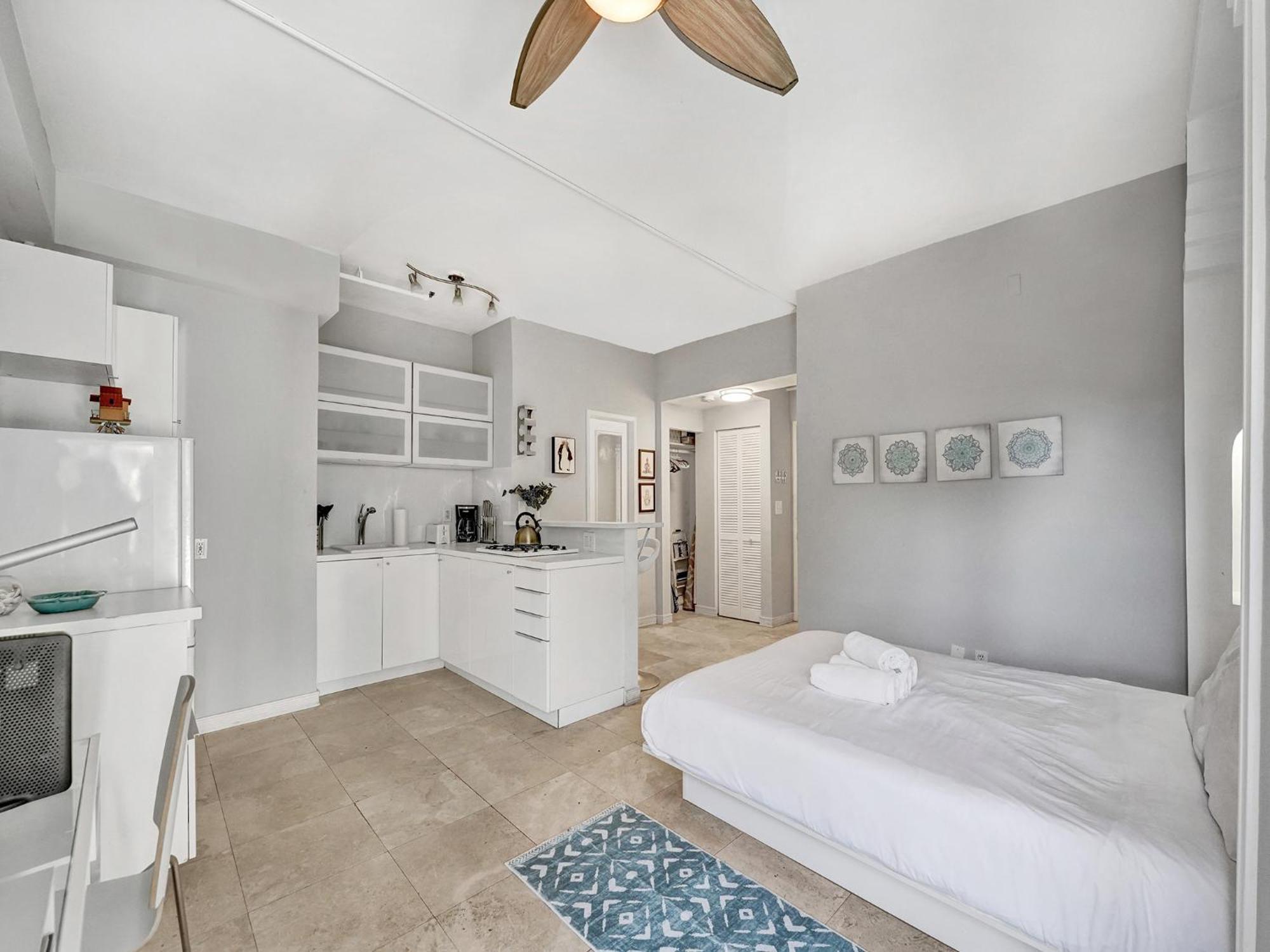 Apartment Mantell Plaza *