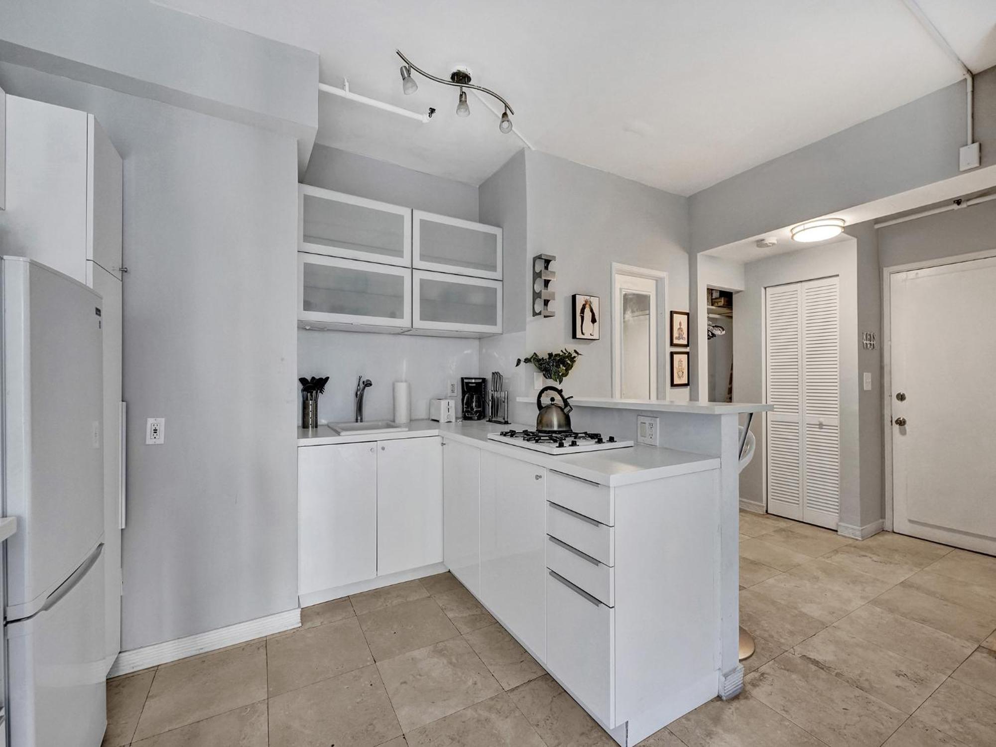 Apartment Mantell Plaza Miami Beach
