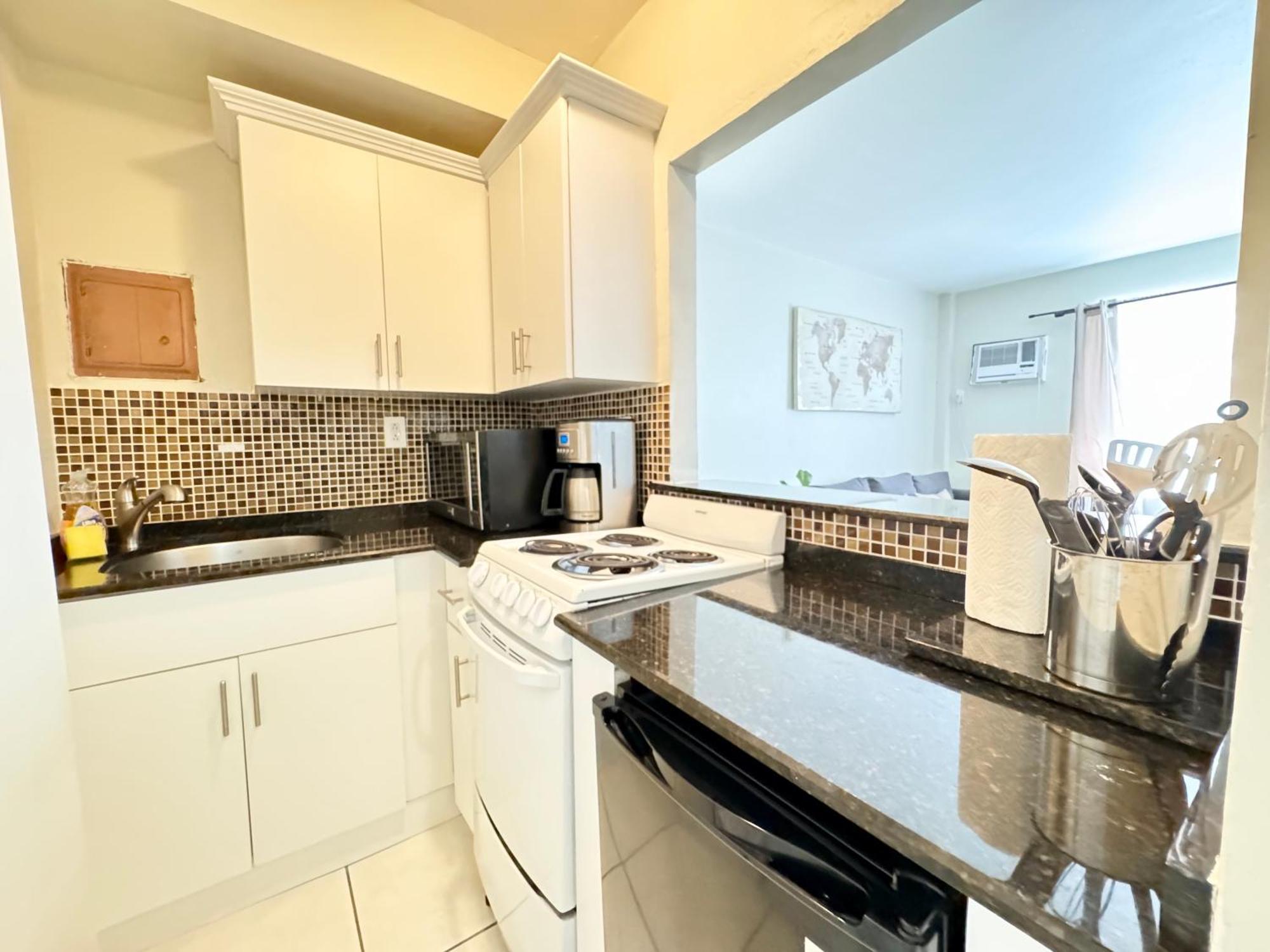 Your Vacation Home! Near The Apartment Miami Beach