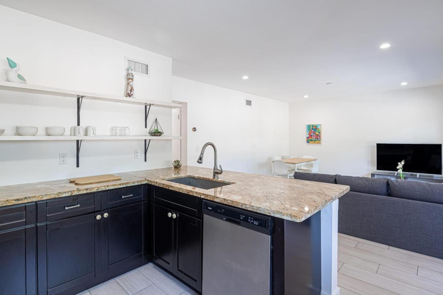 Bay Harbor Unit 3 Lovely 2 Bed 1 Bath Apartment Miami Beach