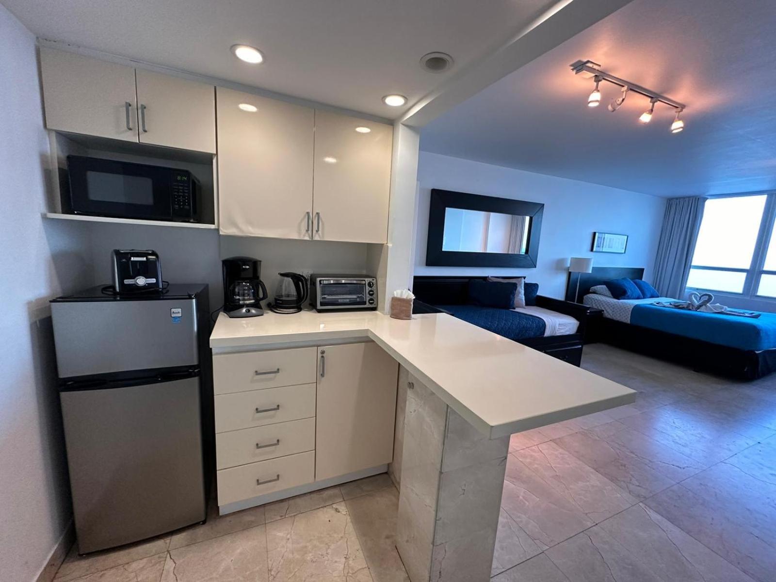 Miami Oceanfront Apartment