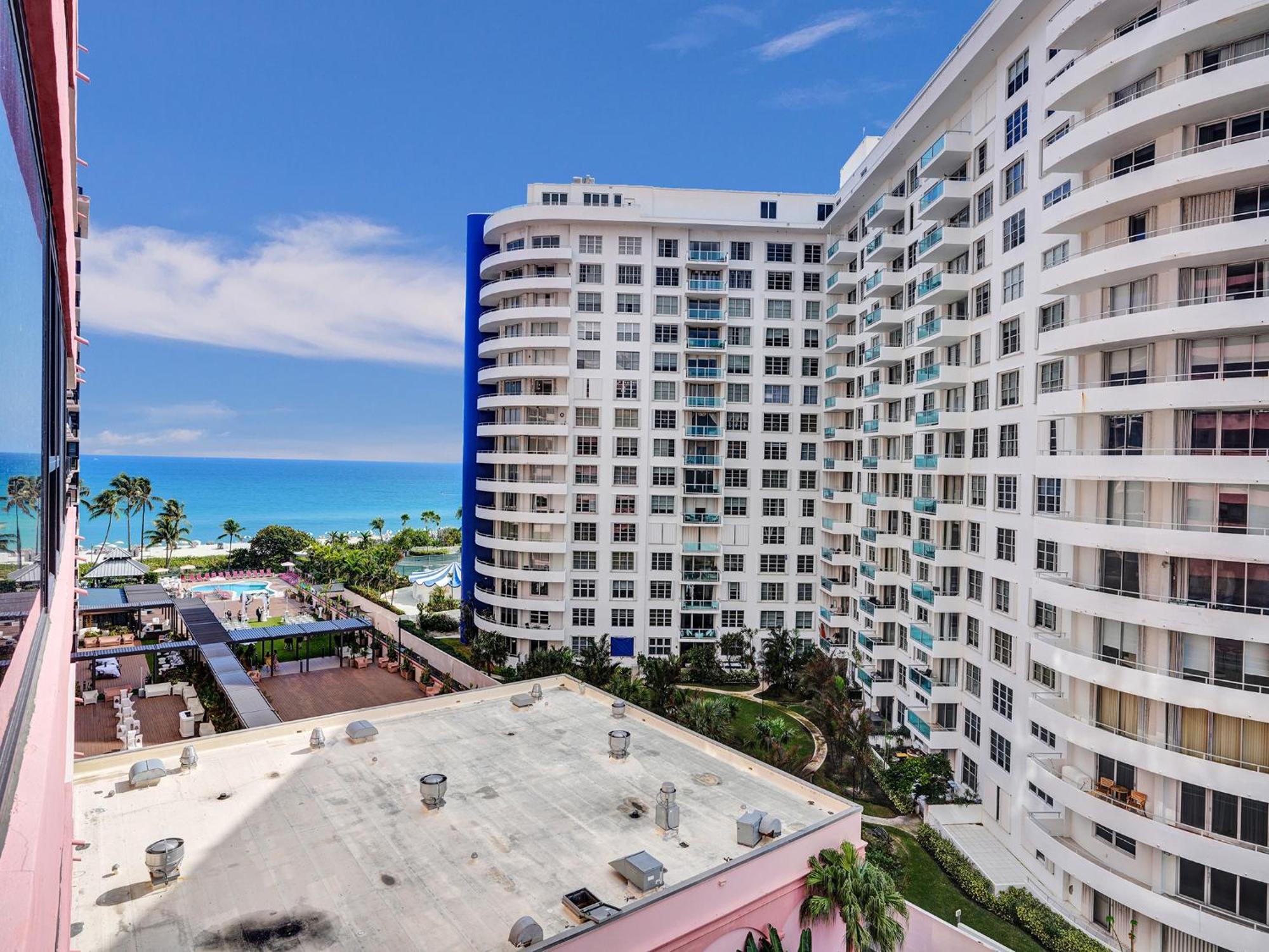 921 Miami Beach