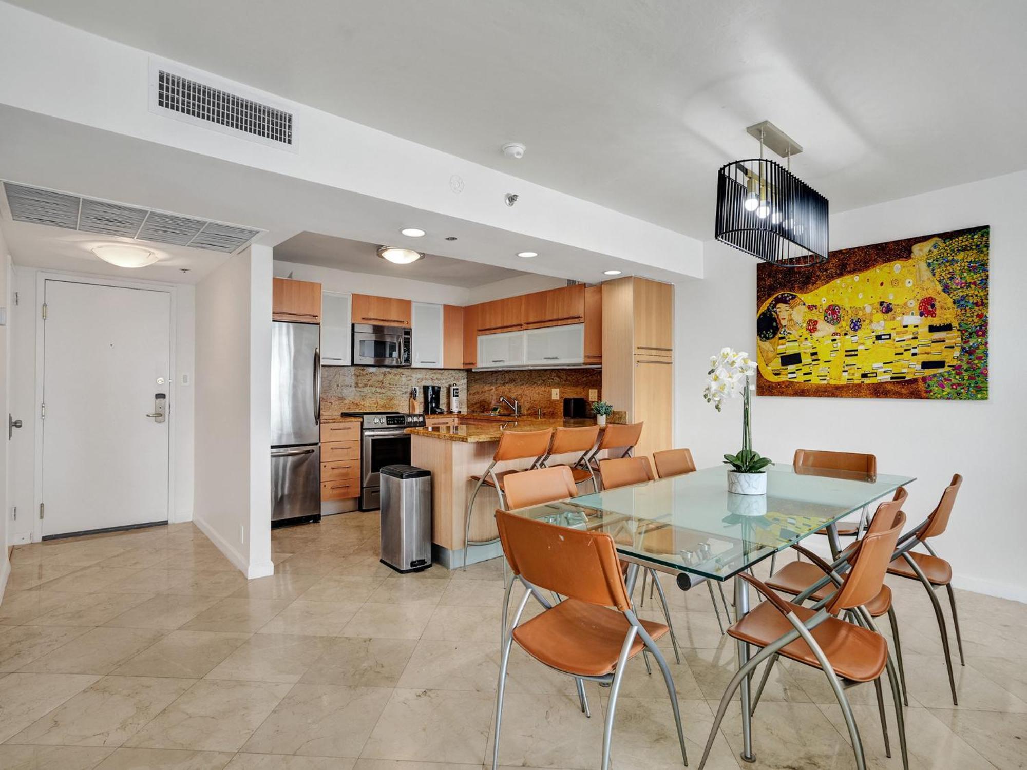921 Apartment