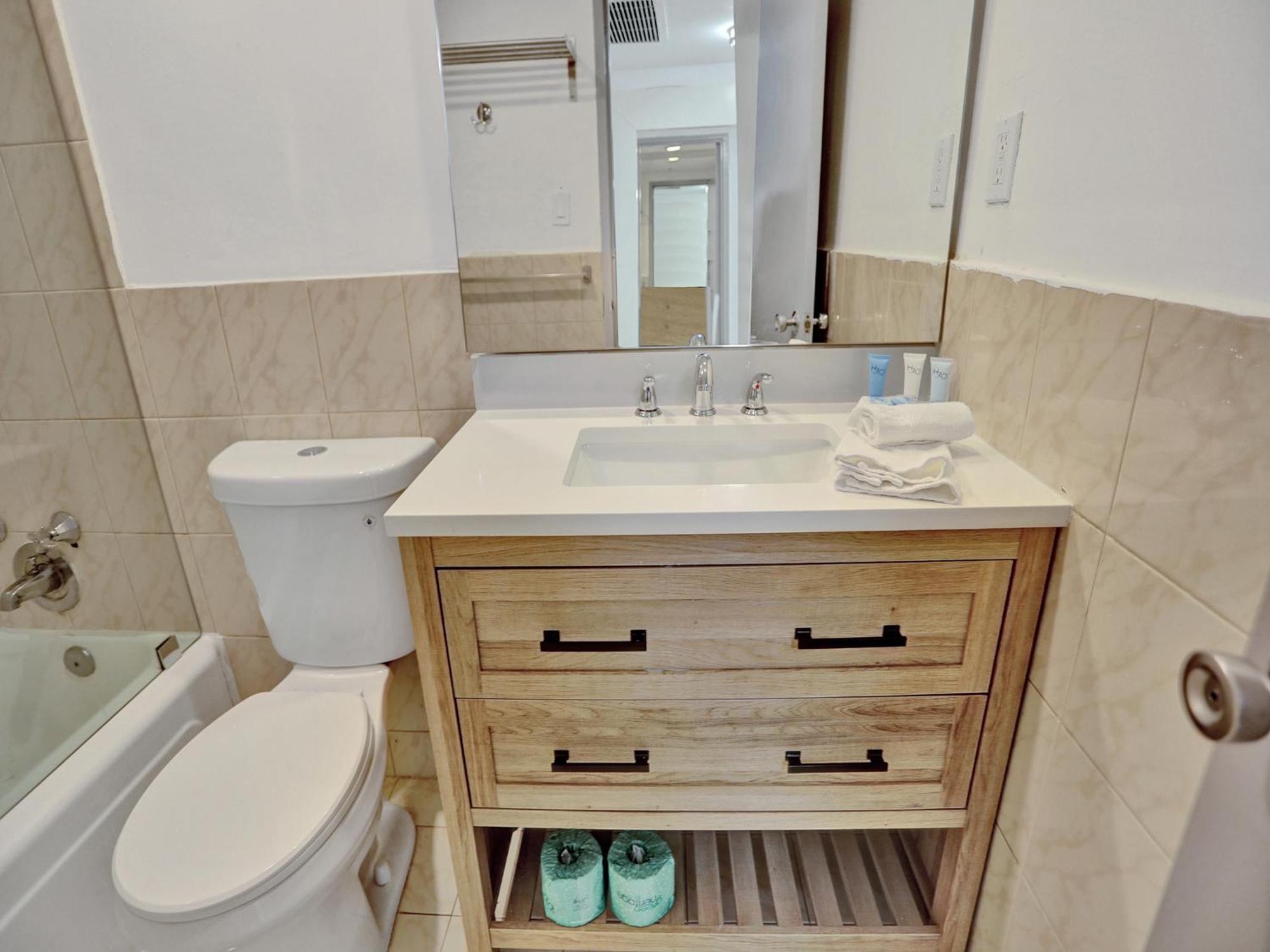 Ocean View W Service 411 Apartment Miami Beach