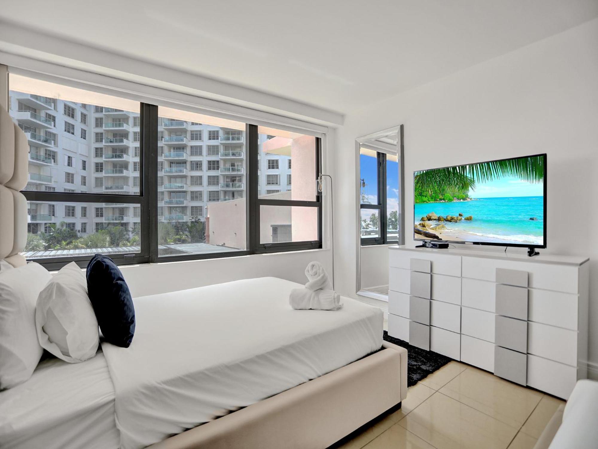 Ocean View W Service 411