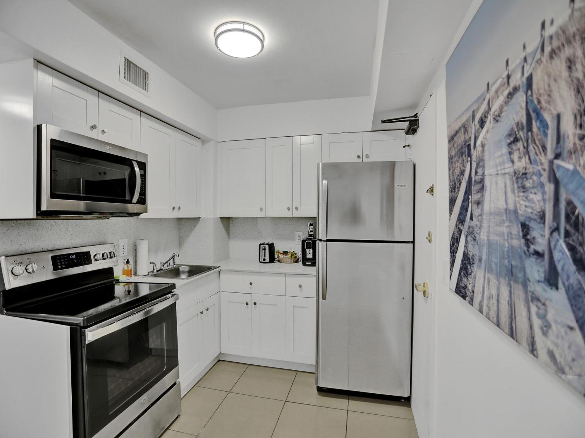 Apartment Ocean View W Service 411
