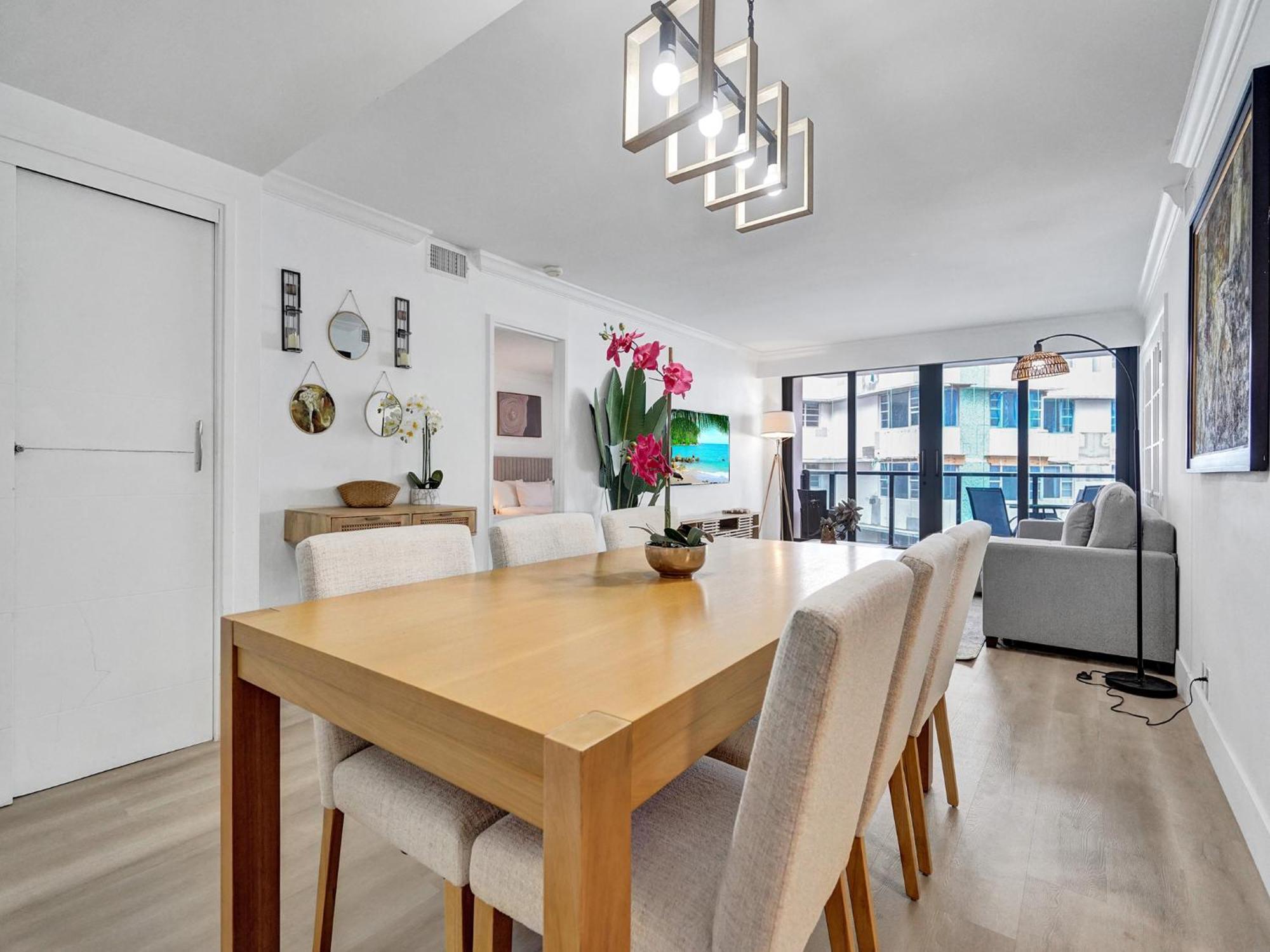 Comfortable Ocean View Service 1214 Apartment Miami Beach