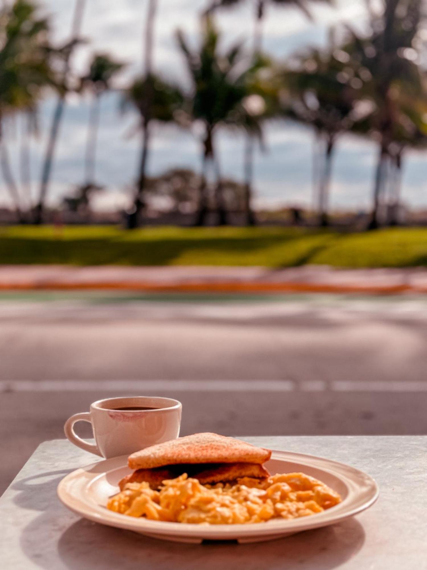 Henrosa Hotel Miami Beach