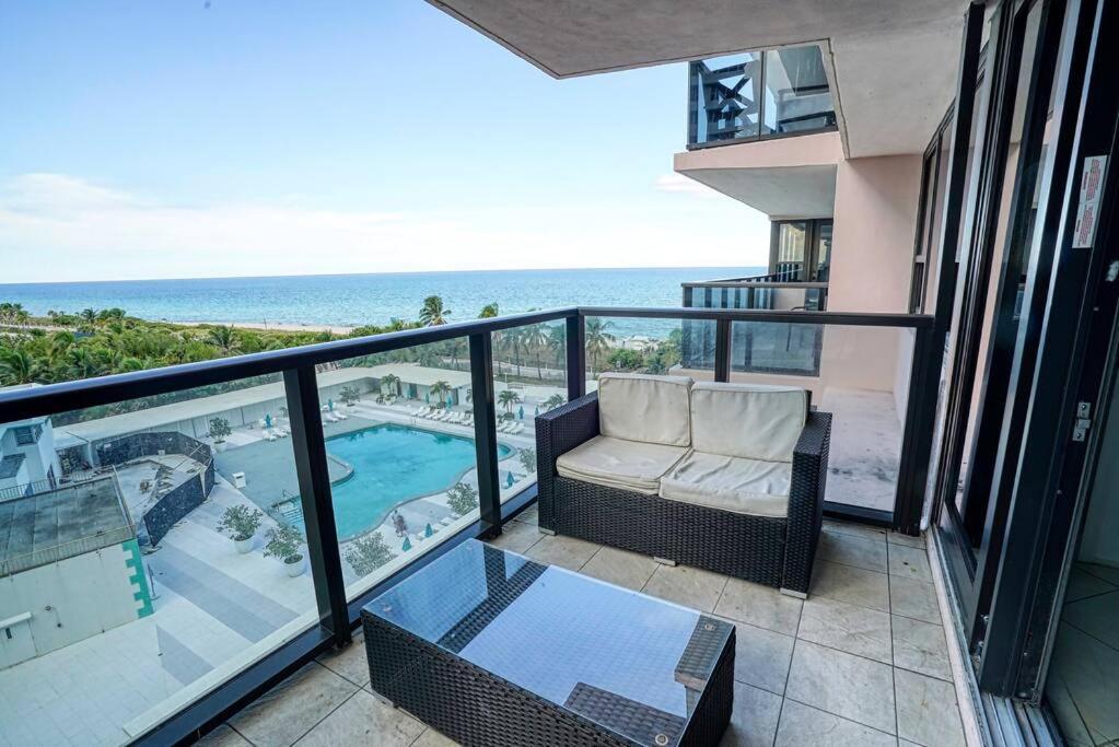 Lovely 2 Bedroom Apart W/ Ocean View @ The Beach 8 Miami Beach