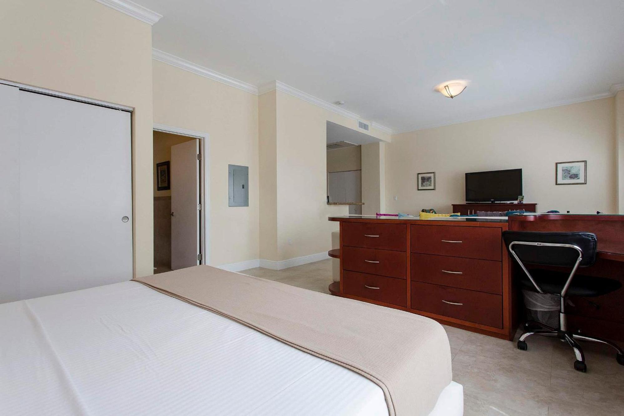 Westover Arms Hotel