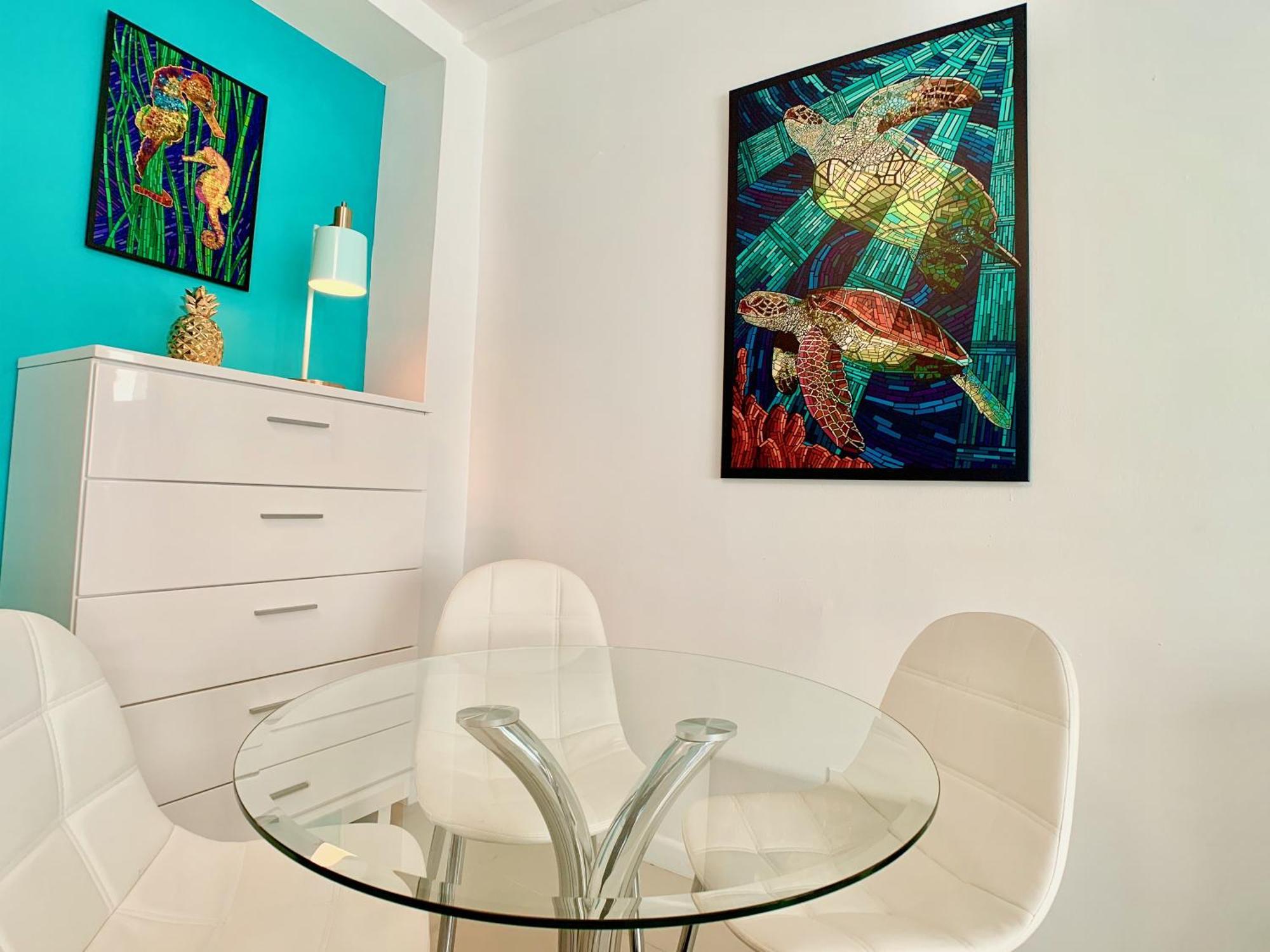 Directly On The With Pool & Ocean View * Miami Beach