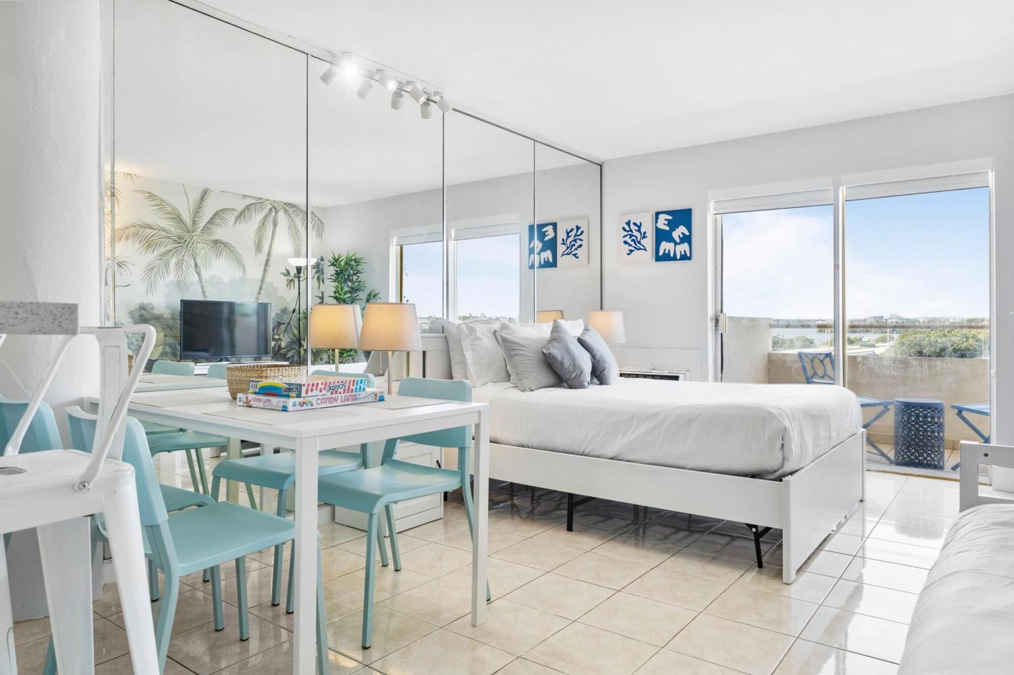 Apartment Vista Mar: Bay Views Close To Miami Attractions Miami Beach