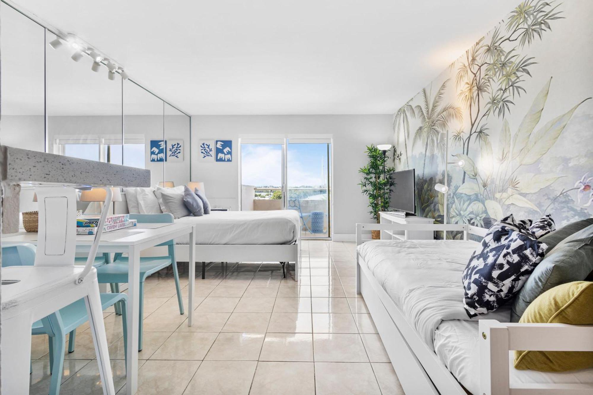 Apartment Vista Mar: Bay Views Close To Miami Attractions Miami Beach