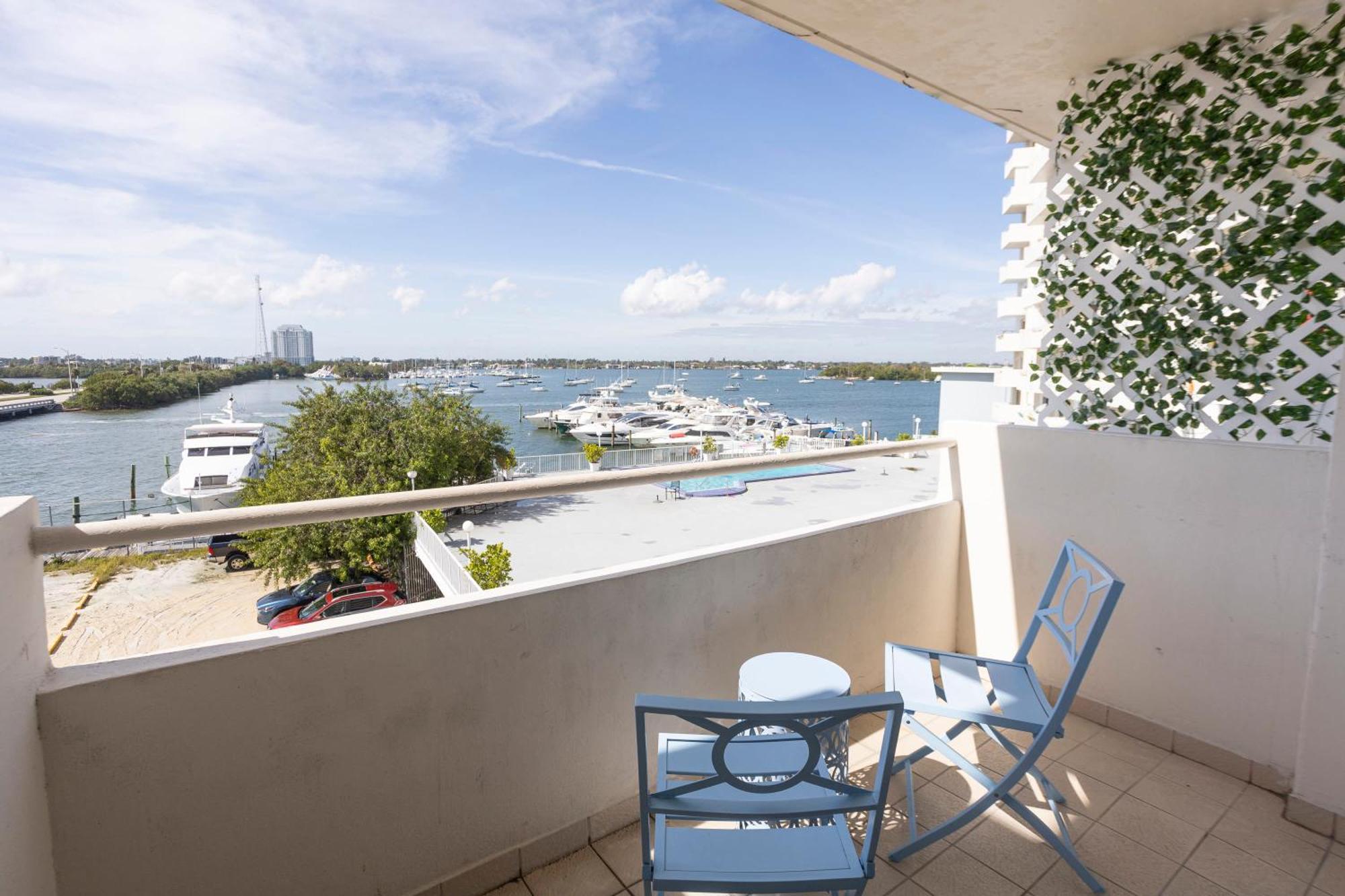 Vista Mar: Bay Views Close To Miami Attractions * Miami Beach