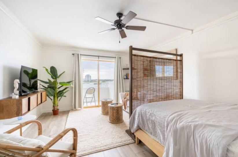 Tropical Oasis Getaway Apartment