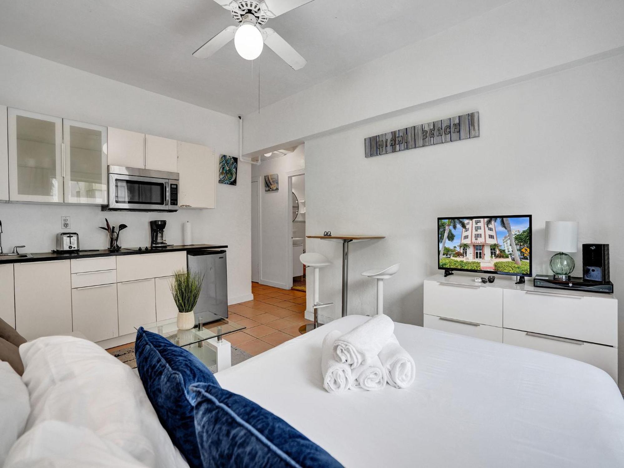 Mantell Plaza Miami Beach