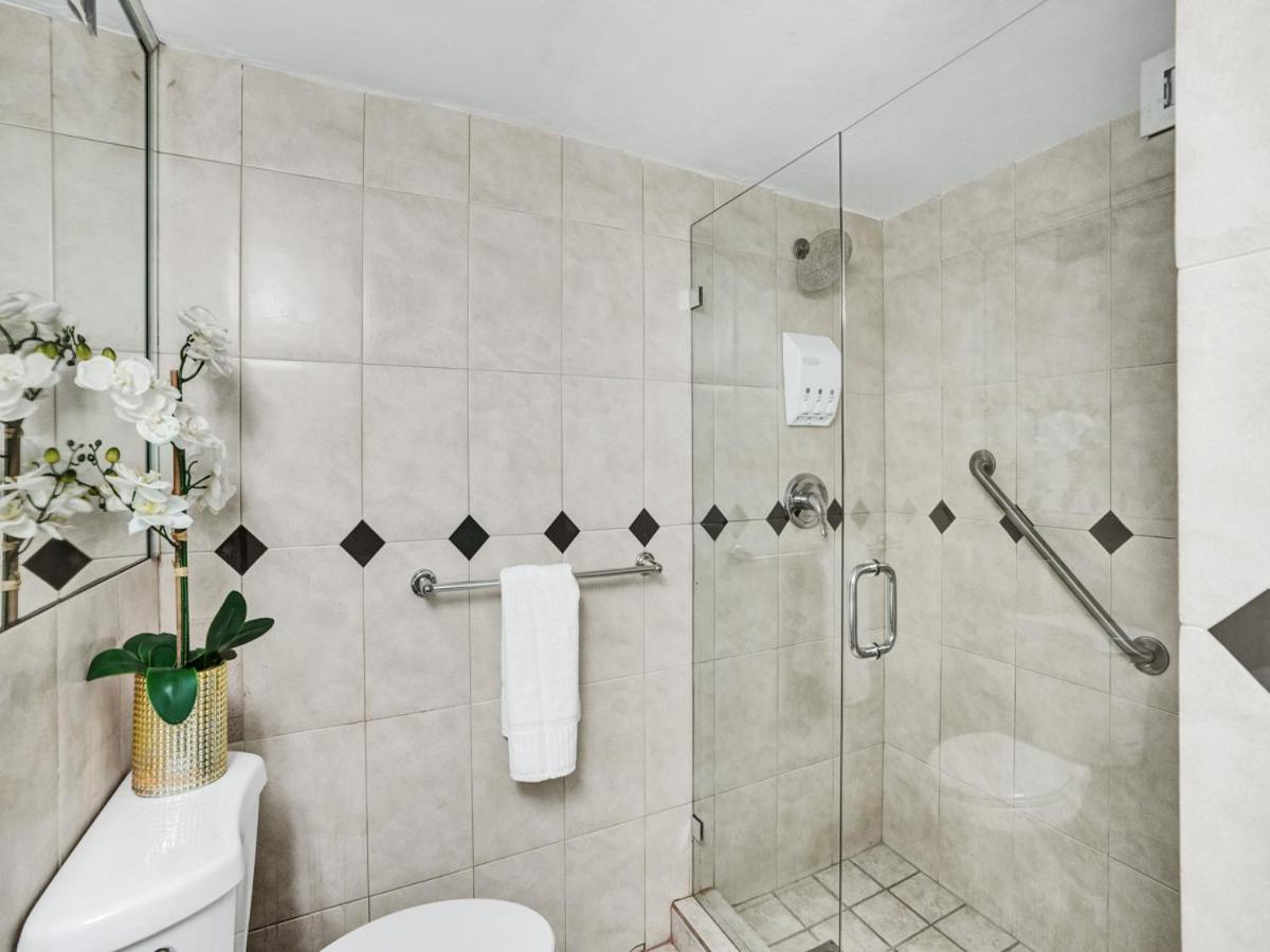 High Floor Oceanview 1506 Apartment Miami Beach