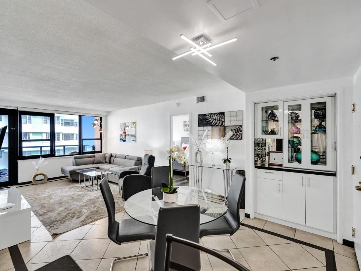 Apartment High Floor Oceanview 1506 *