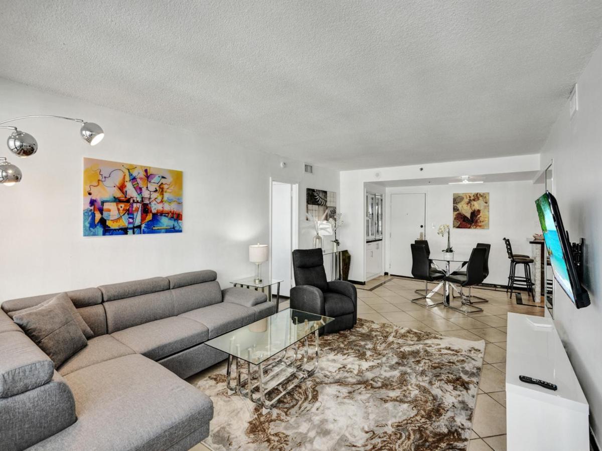 Apartment High Floor Oceanview 1506