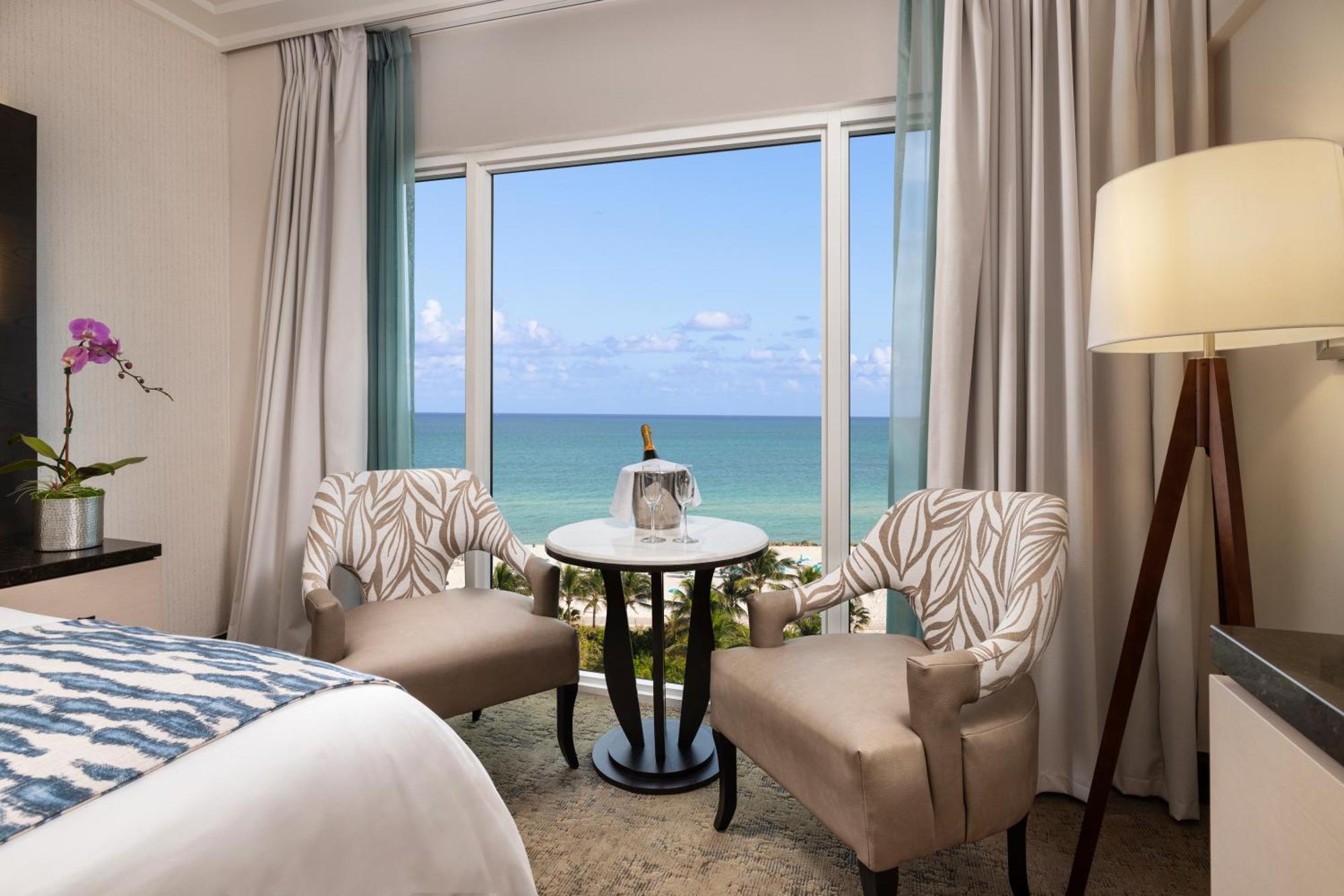 The Palms & 4*