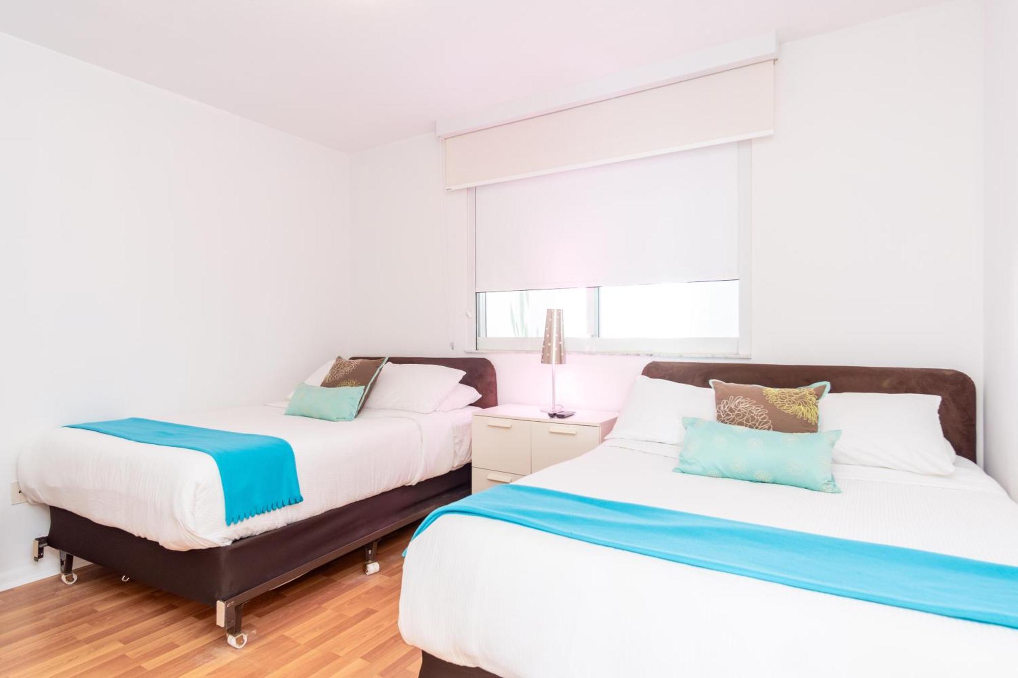 Golden Bay 85 *