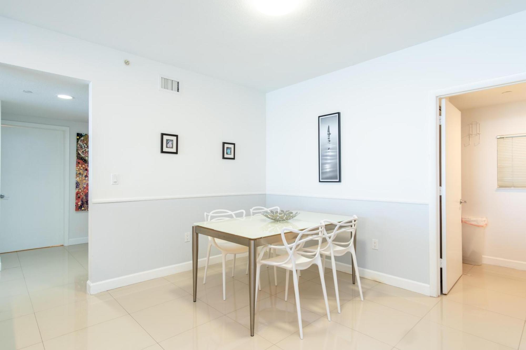 Apartment Golden Bay 85