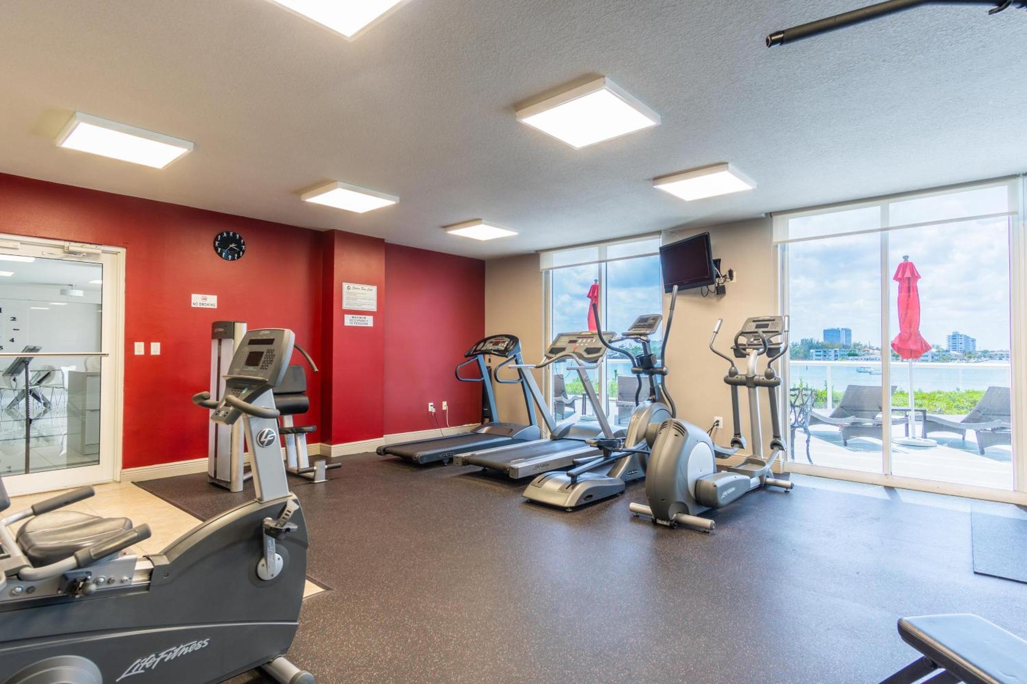 Apartment Golden Bay 88