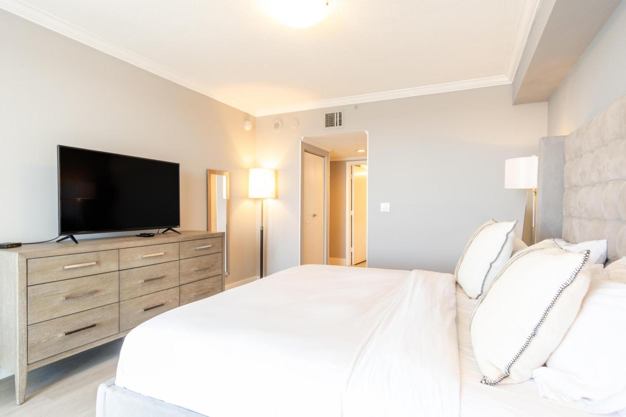 Apartment Golden Bay 88 *