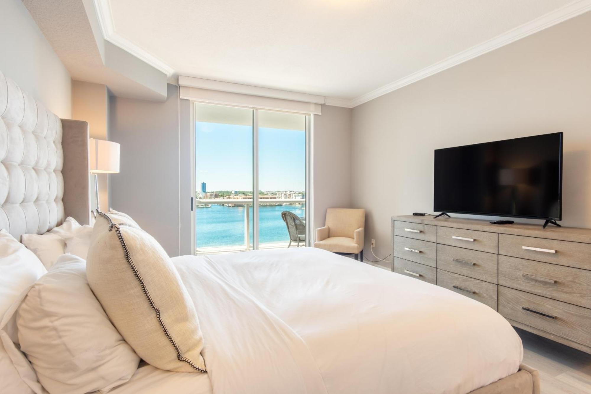 Golden Bay 88 Apartment