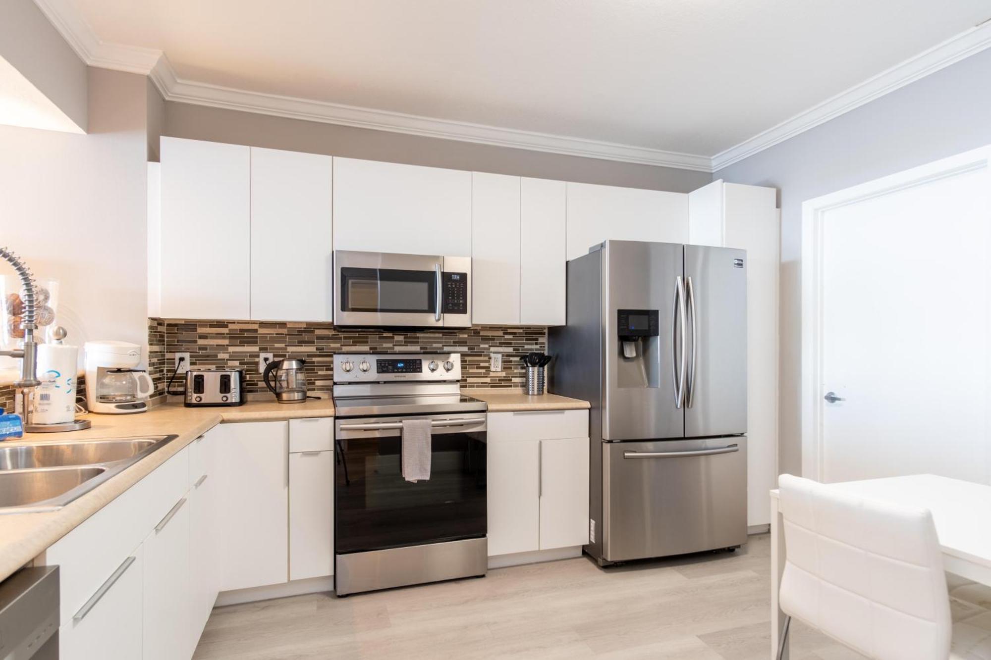 Apartment Golden Bay 88 *