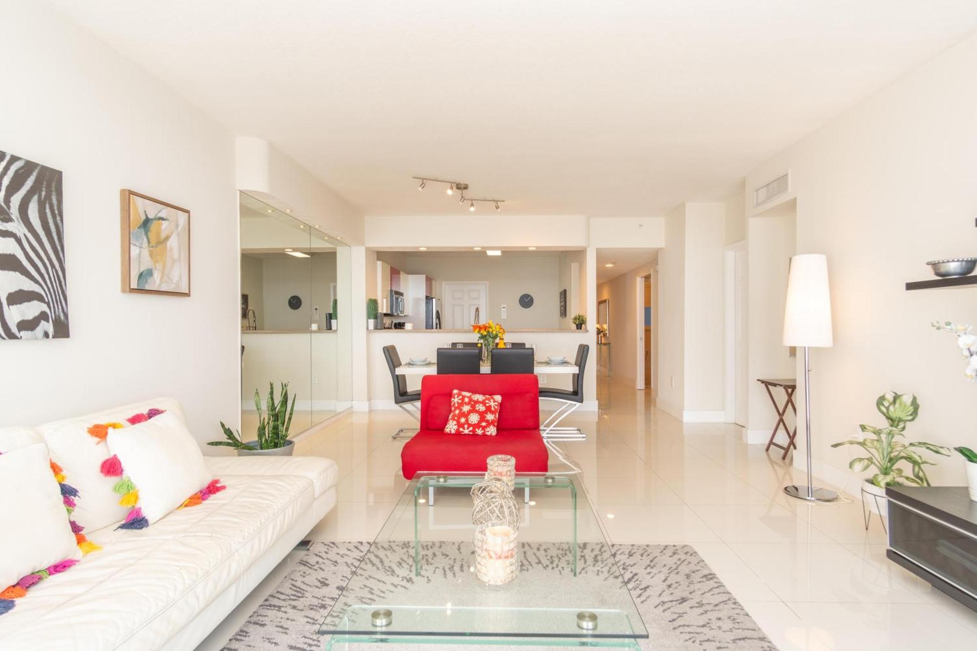 Golden Bay 48 Apartment