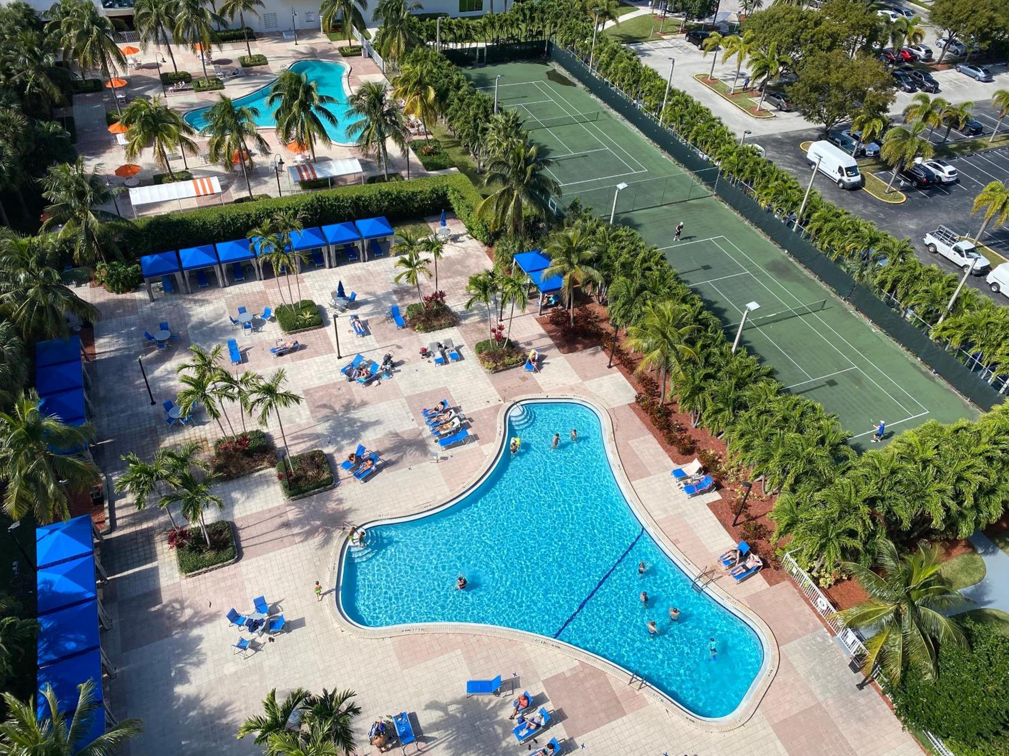 Sunny Isles *