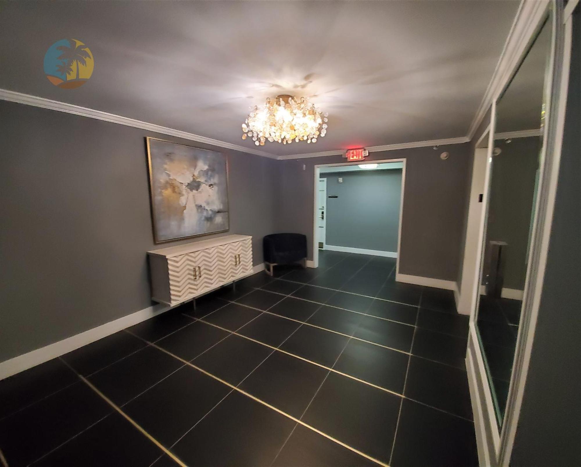 Deluxe - Hora Apartment *