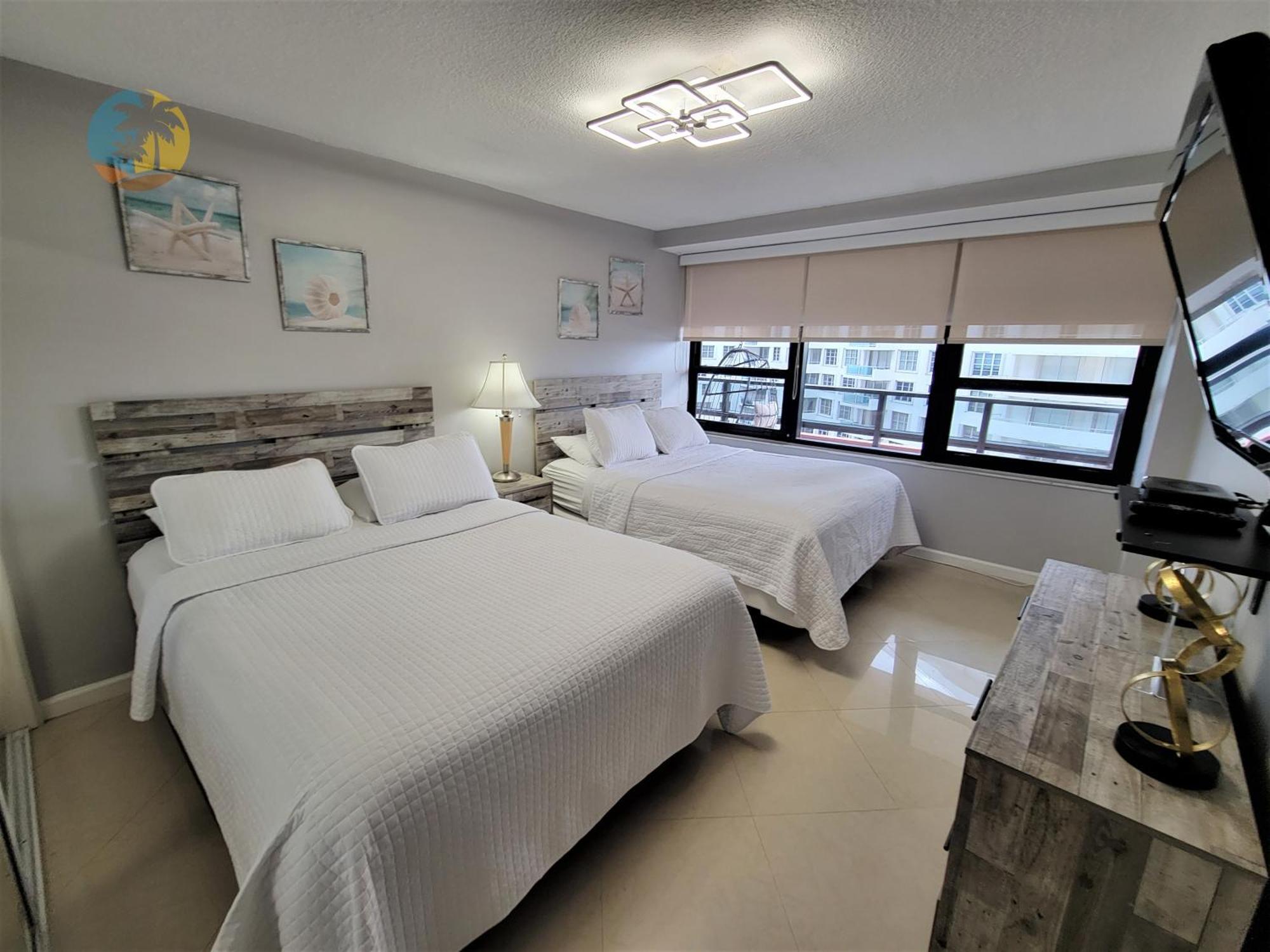 Deluxe - Hora Apartment