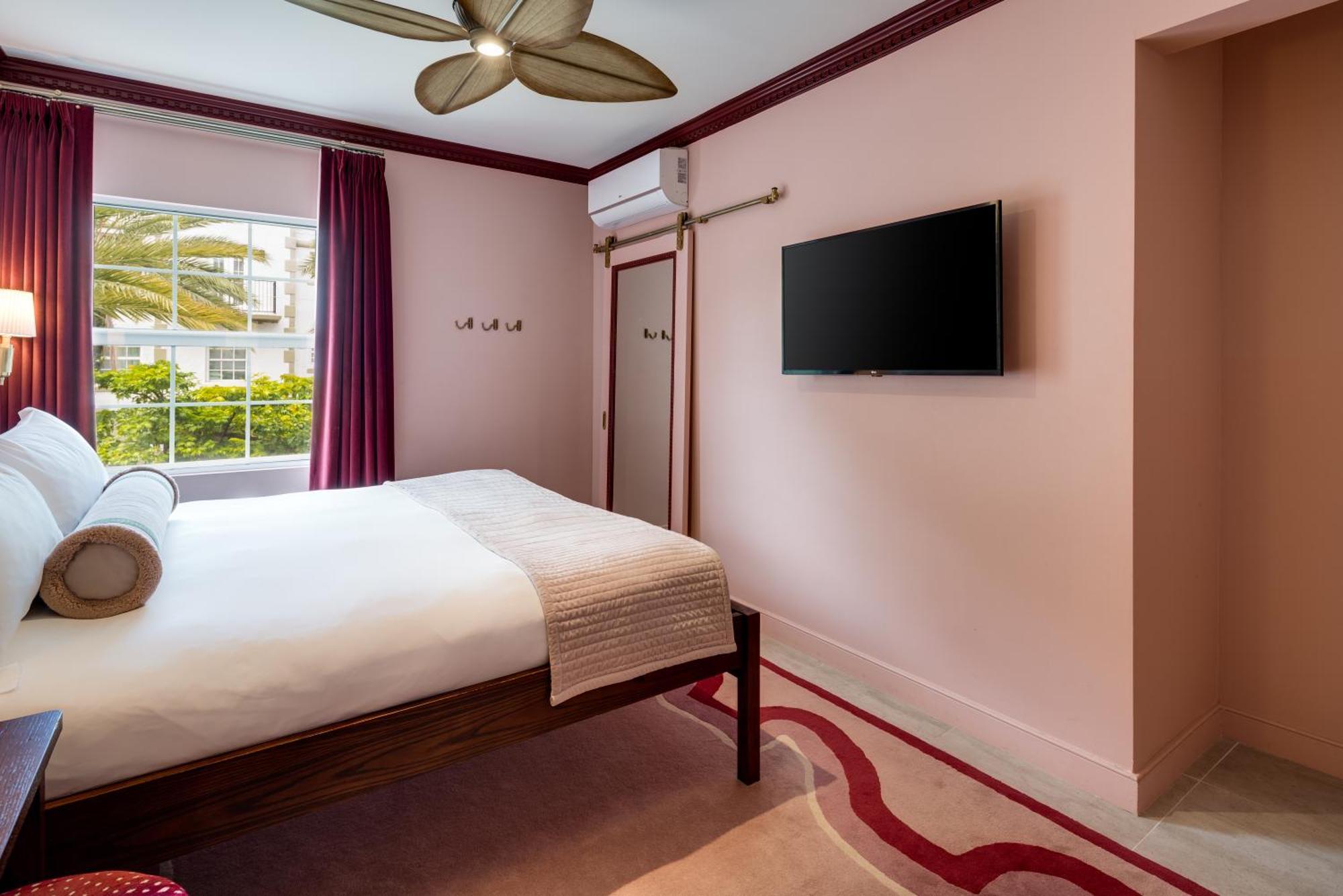 Hotel Esme Miami