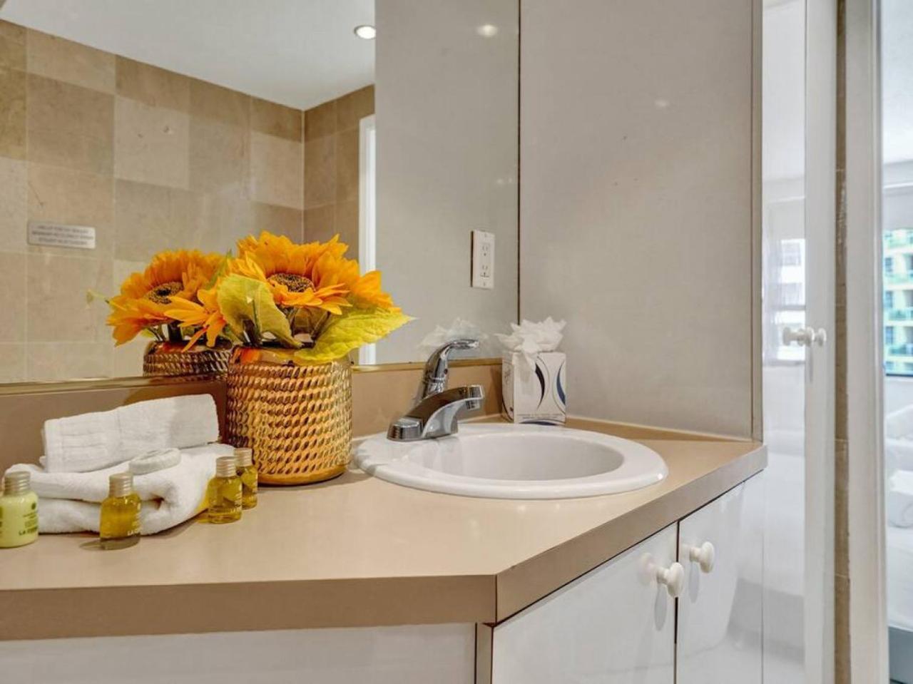 Fantastic W Service 615 * Miami Beach