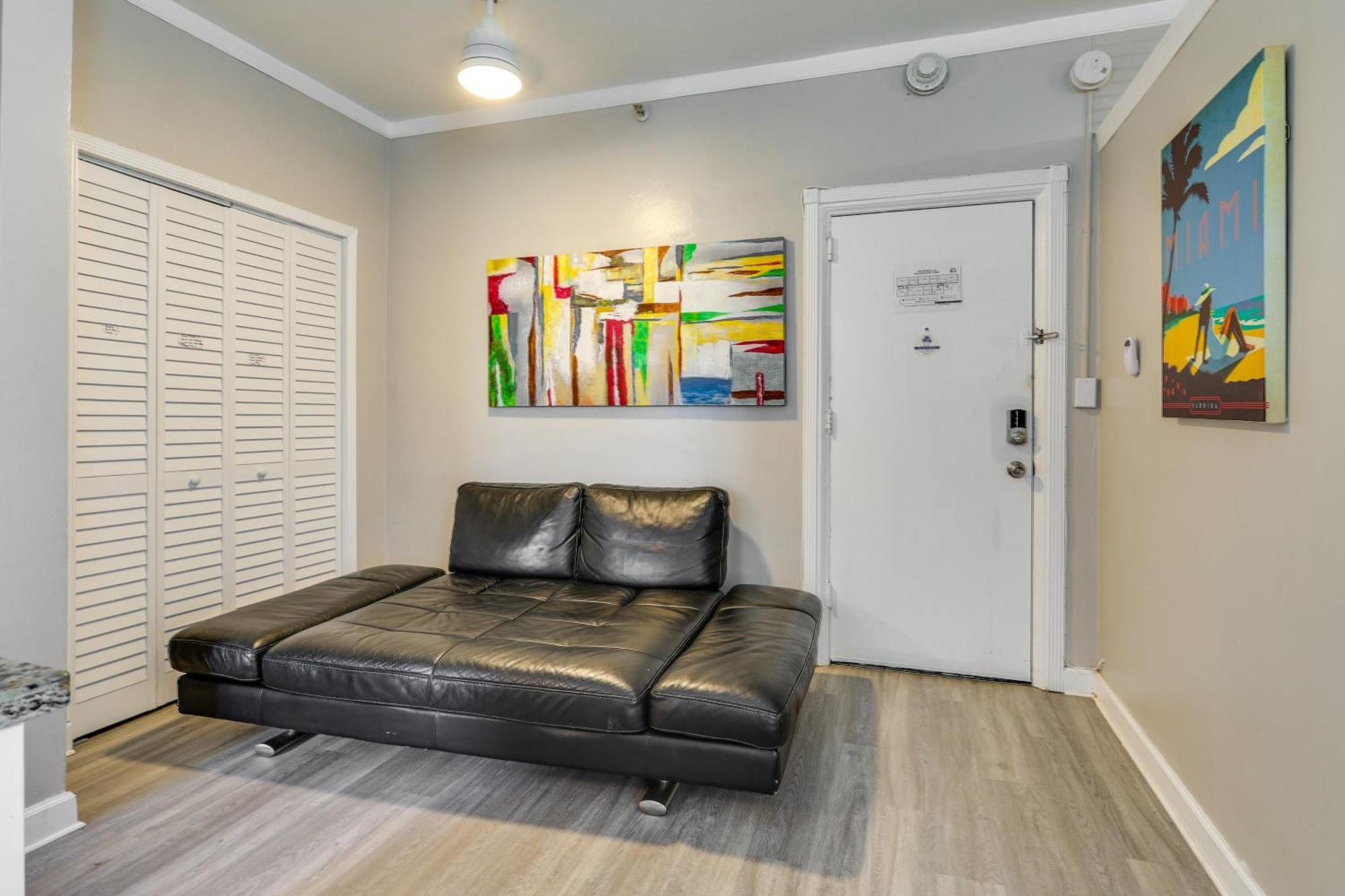 Apartment Sunny Miami Steps To Boardwalk!