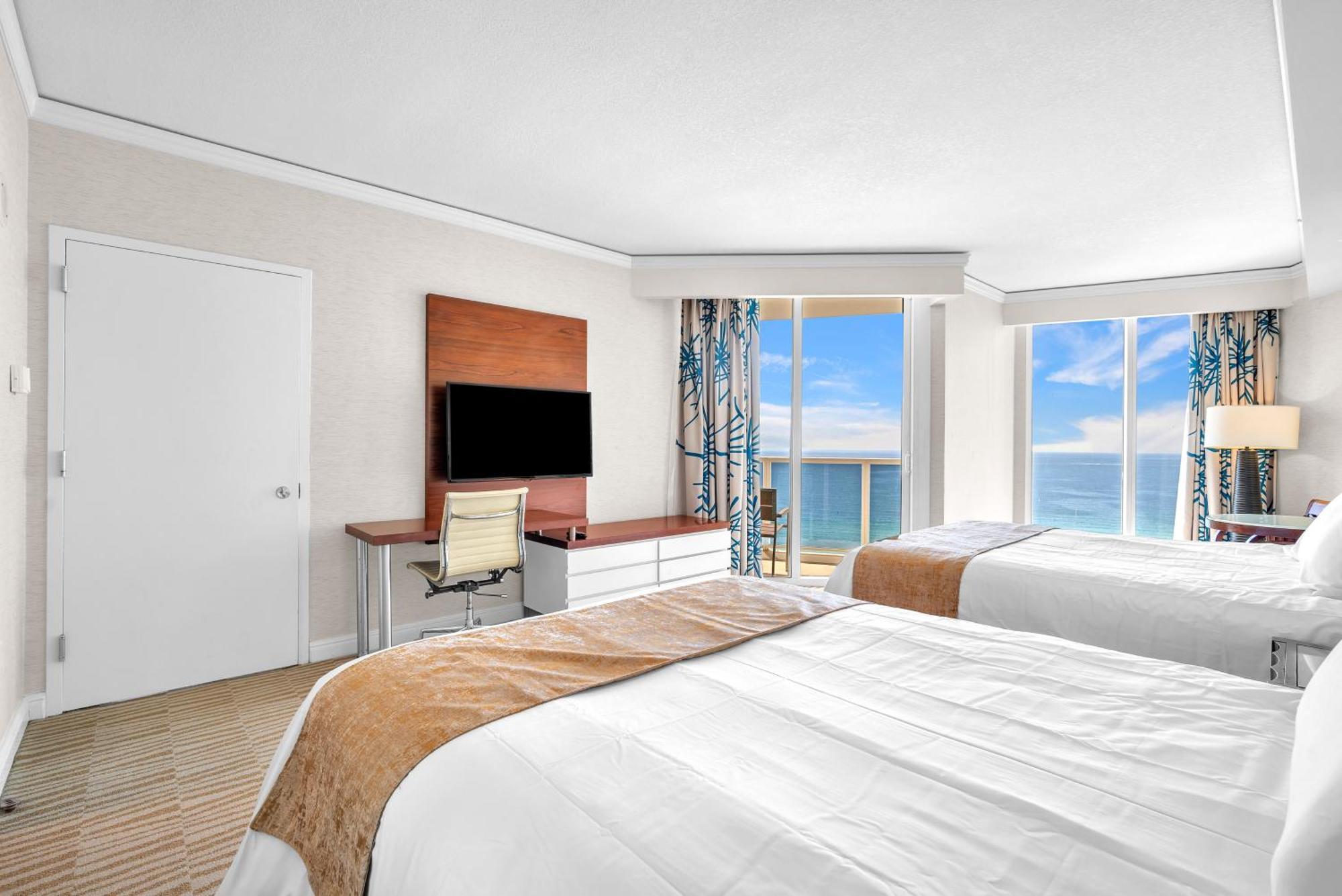 Apartment Trump Intl 2 Bedroom 1600 Sqf Ocean Front Miami Beach