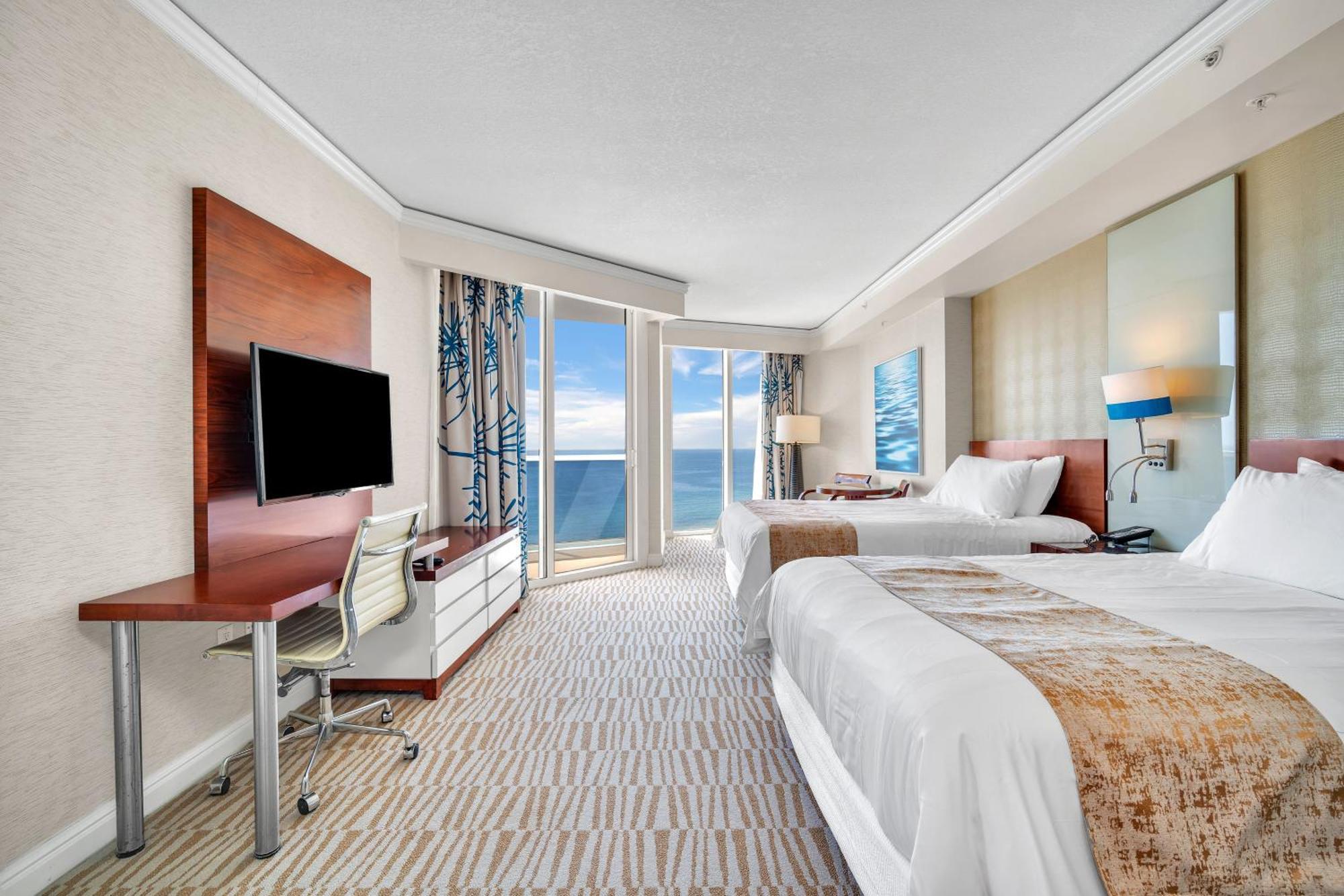 Trump Intl 2 Bedroom 1600 Sqf Ocean Front Apartment Miami Beach