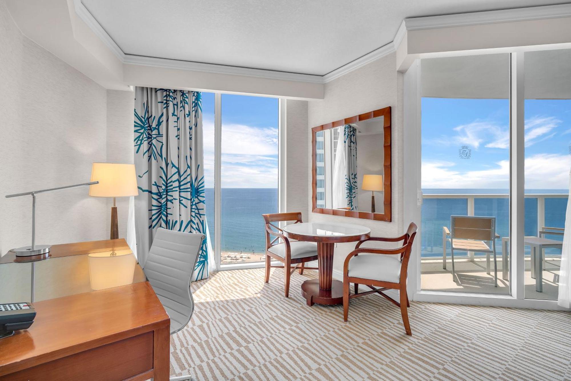 Trump Intl 2 Bedroom 1600 Sqf Ocean Front Apartment Miami Beach
