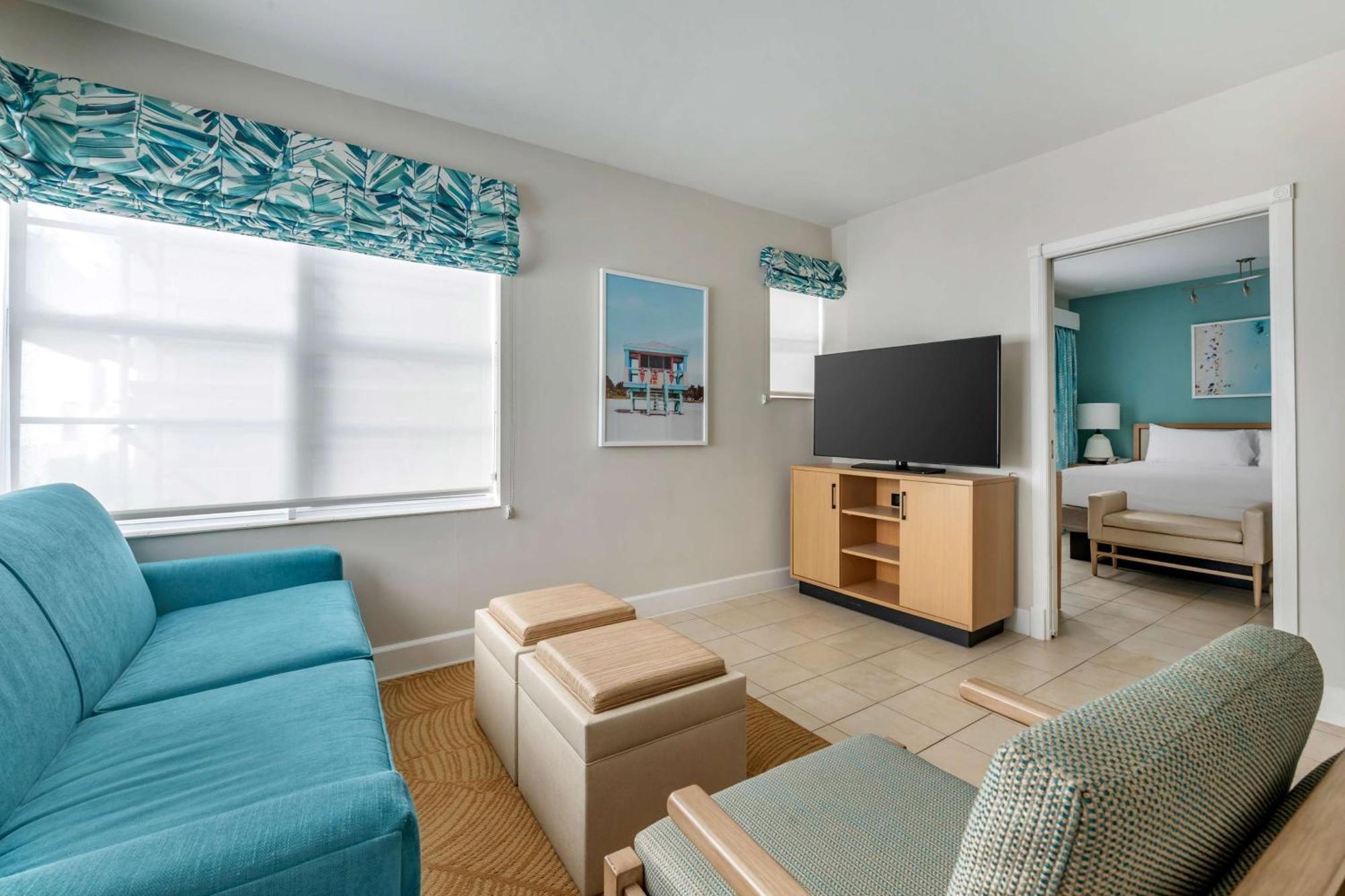 Hilton Vacation Club Crescent On South Miami Hotel Miami Beach