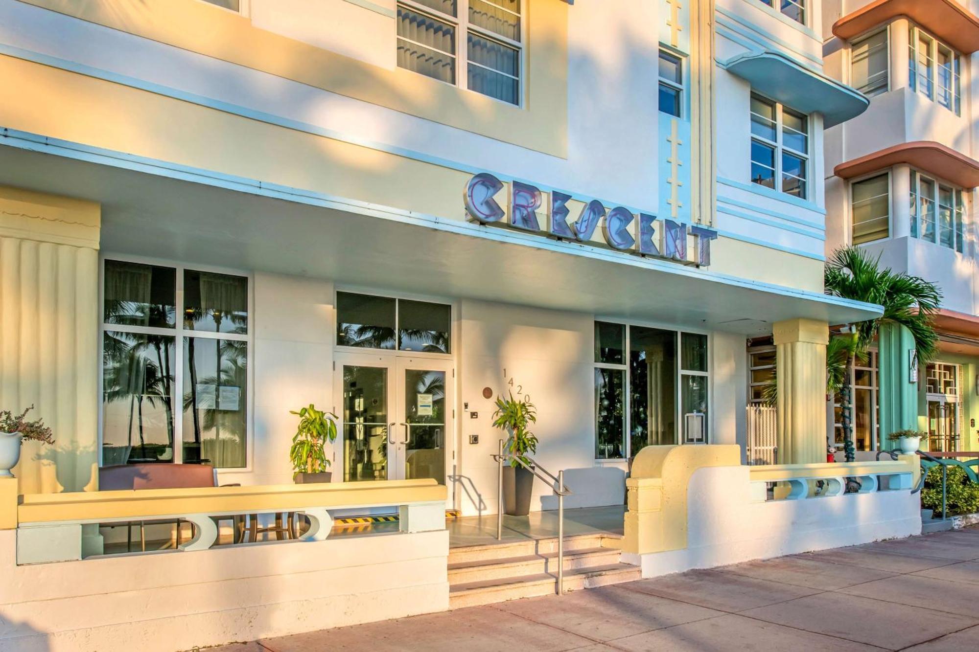 Hilton Vacation Club Crescent On South Miami Miami Beach