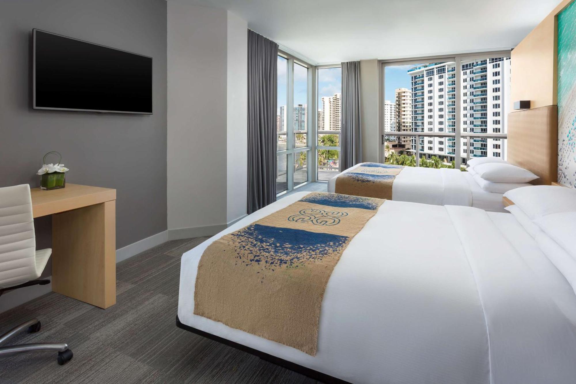 Resort The Gates South Miami Beach